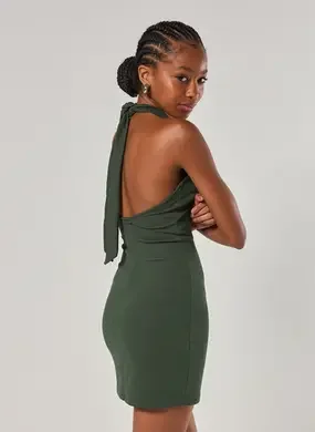 Vestido Curto Com Amarração