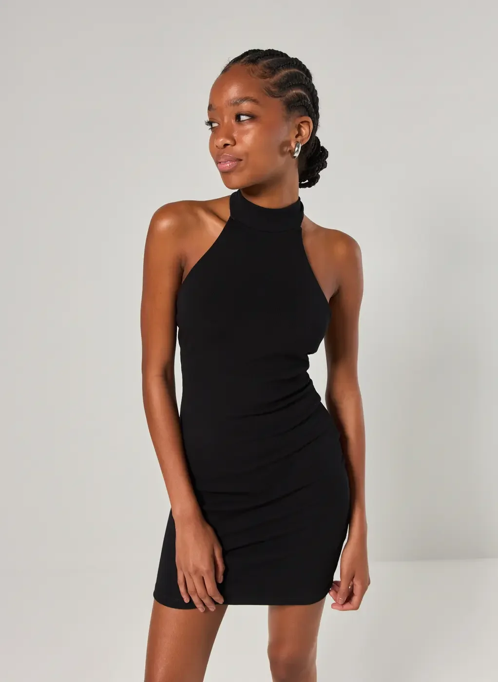 Vestido Curto Com Amarração