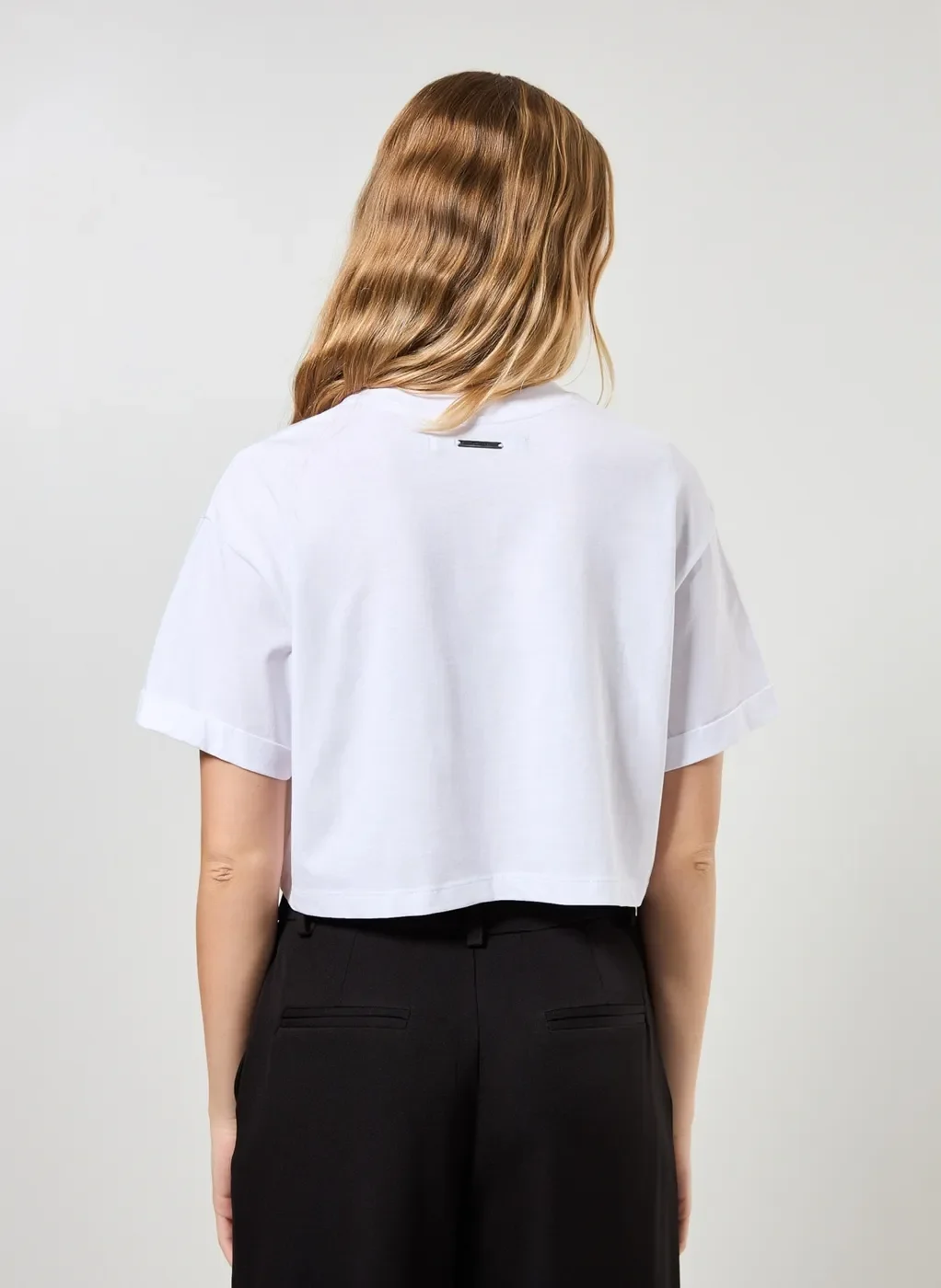 Camiseta Cropped De Manga Curta