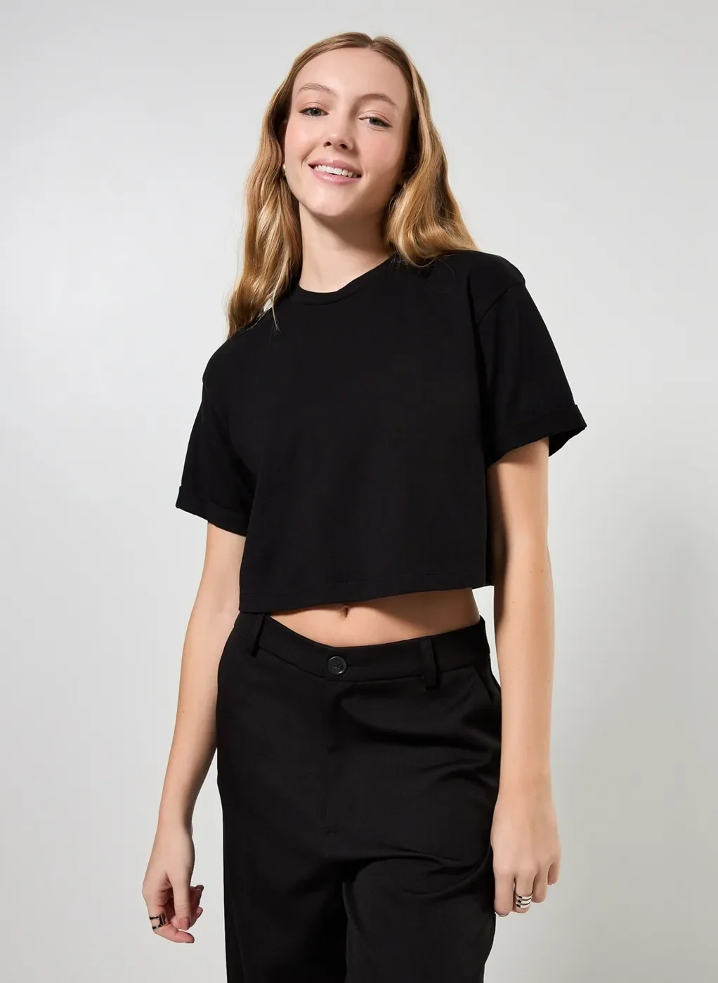 Camiseta Cropped De Manga Curta