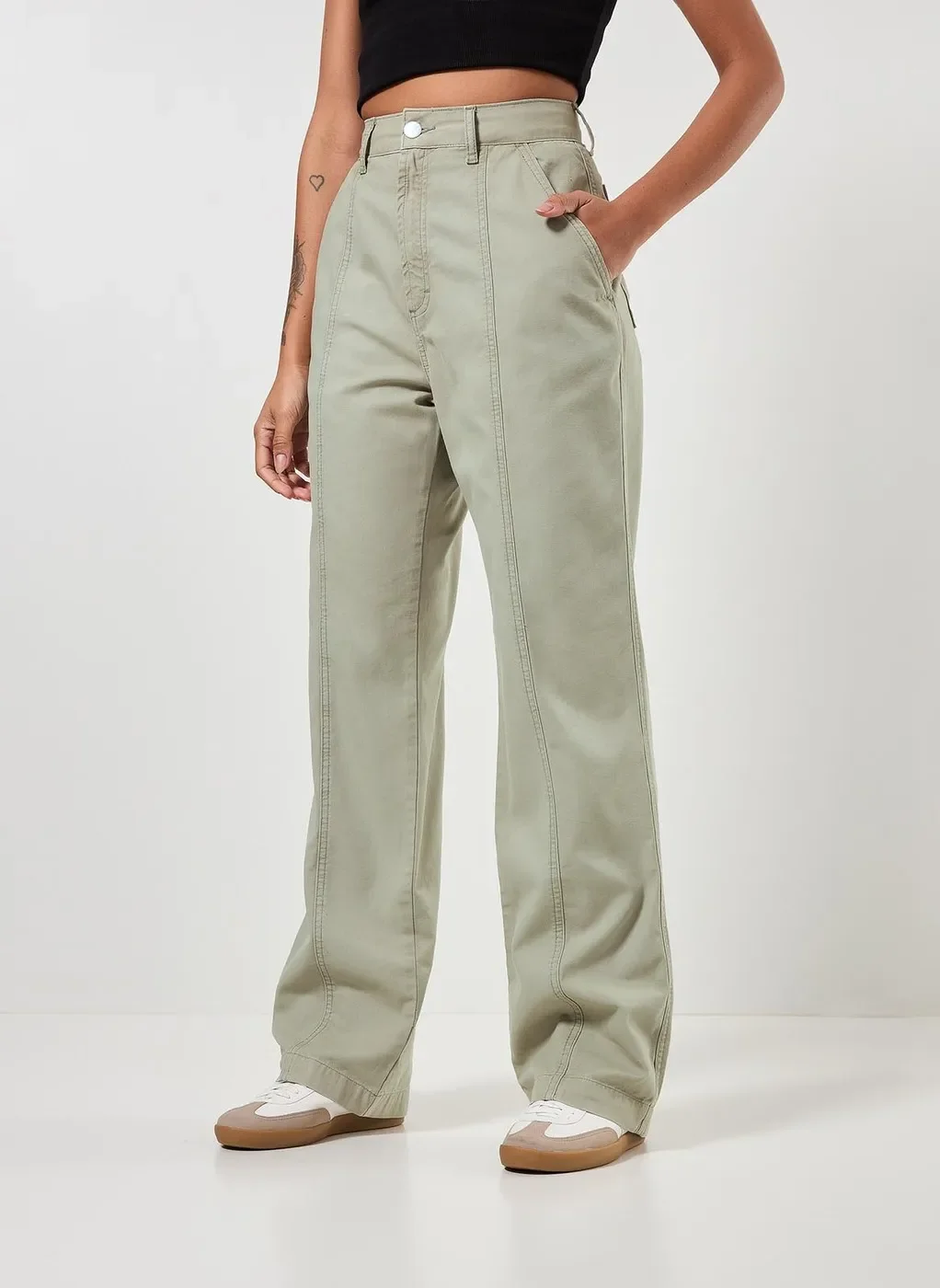 Calça Wide Leg Sarja Verde Seco