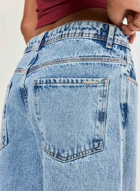 Calça Wide Leg Jeans Cintura Média