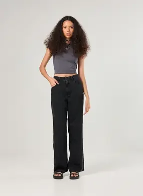 Calça Wide Leg Jeans Cintura Média