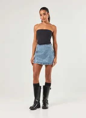 Short Saia Jeans Com Brilho Molhado