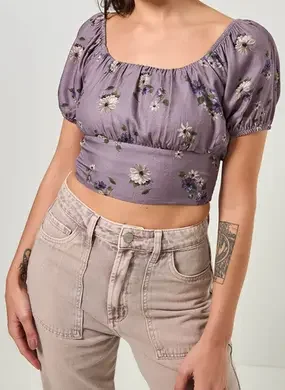 Cropped Romântico Roxo Com Flores