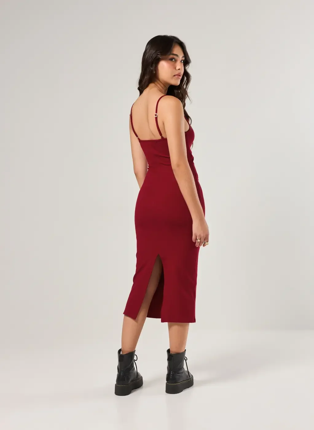 Vestido Tubinho Midi Com Abertura