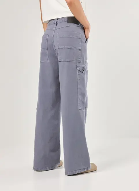 Calça Cargo Em Sarja