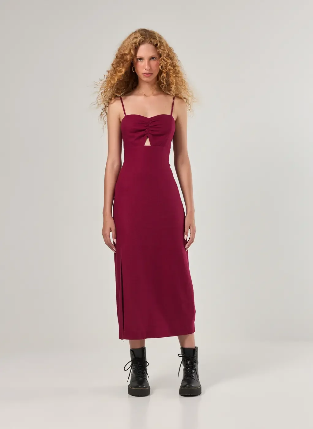 Vestido Midi Linho Recorte E Fenda