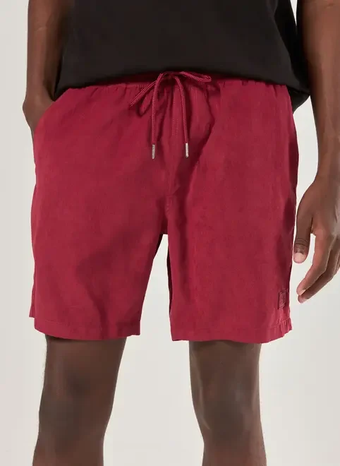 Bermuda Em Tecido Estonado