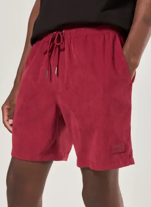 Bermuda Em Tecido Estonado