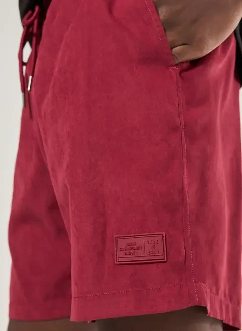 Bermuda Em Tecido Estonado