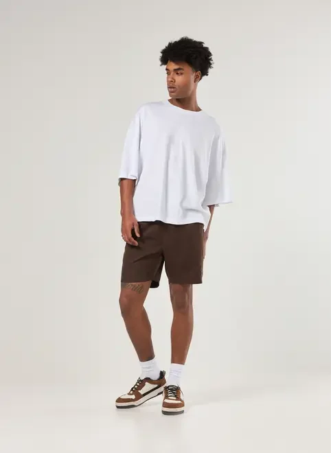 Bermuda Em Tecido Estonado