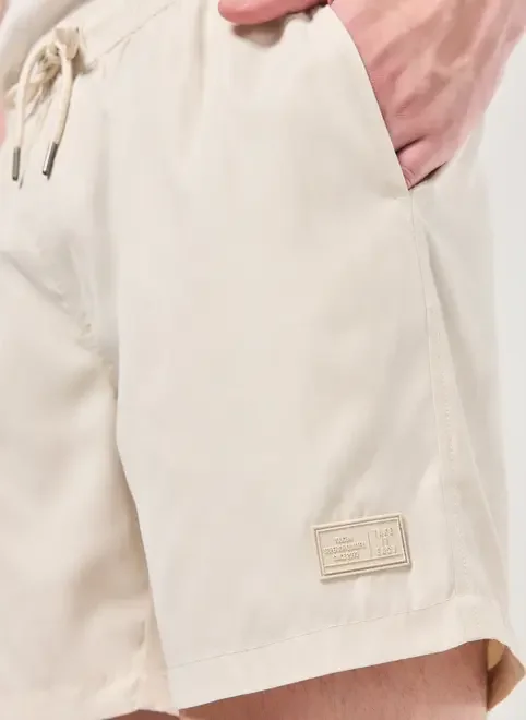 Bermuda Em Tecido Estonado