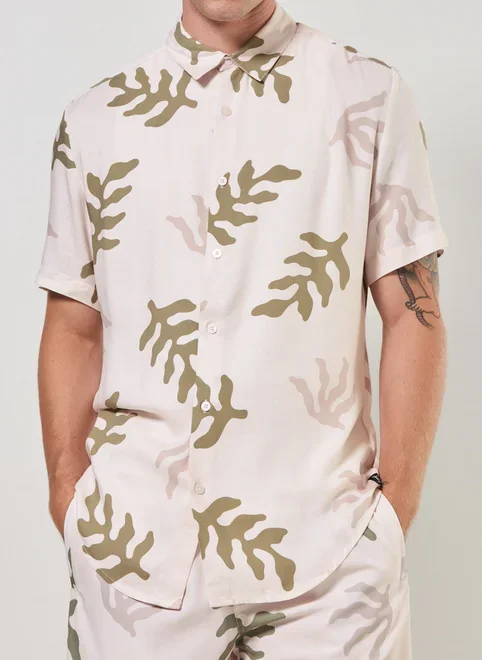 Camisa Manga Curta Estampa Algas
