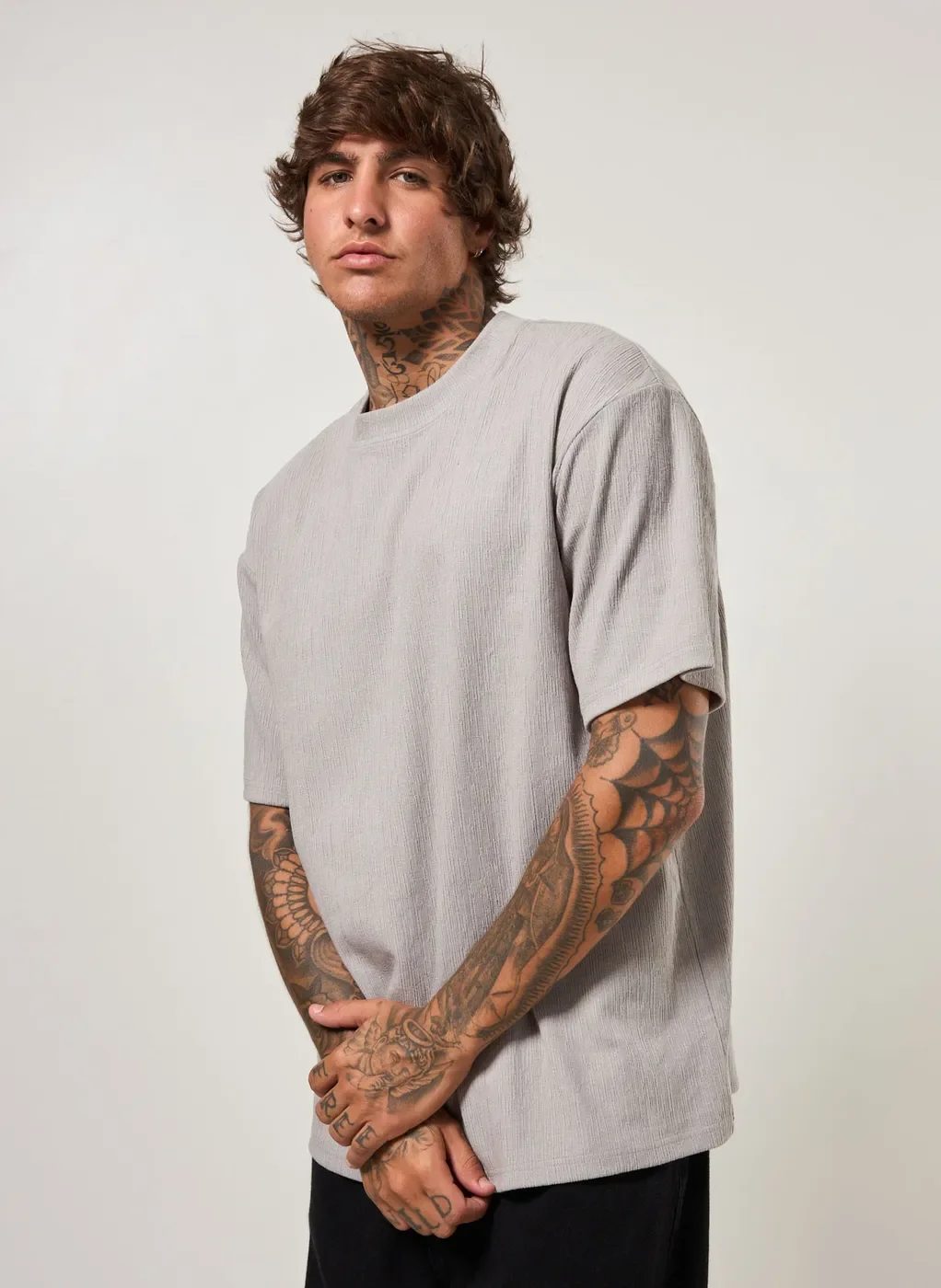 Camiseta Box Em Malha Cinza Texturizada