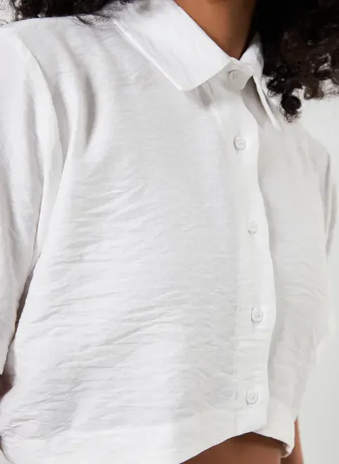 Camisa Cropped Assimétrica Texturizada