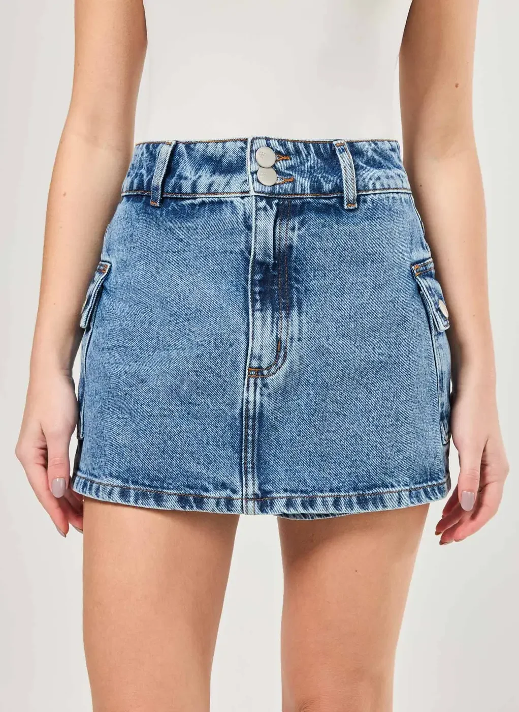 Short Saia Jeans Cargo Cintura Alta