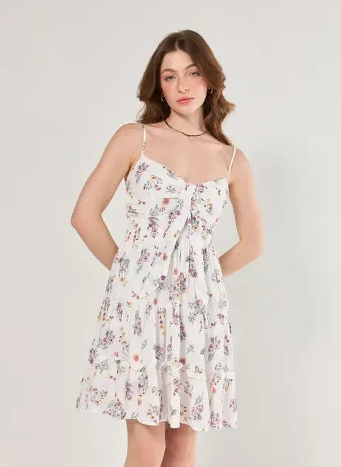 Vestido Romântico Off-White Com Flores