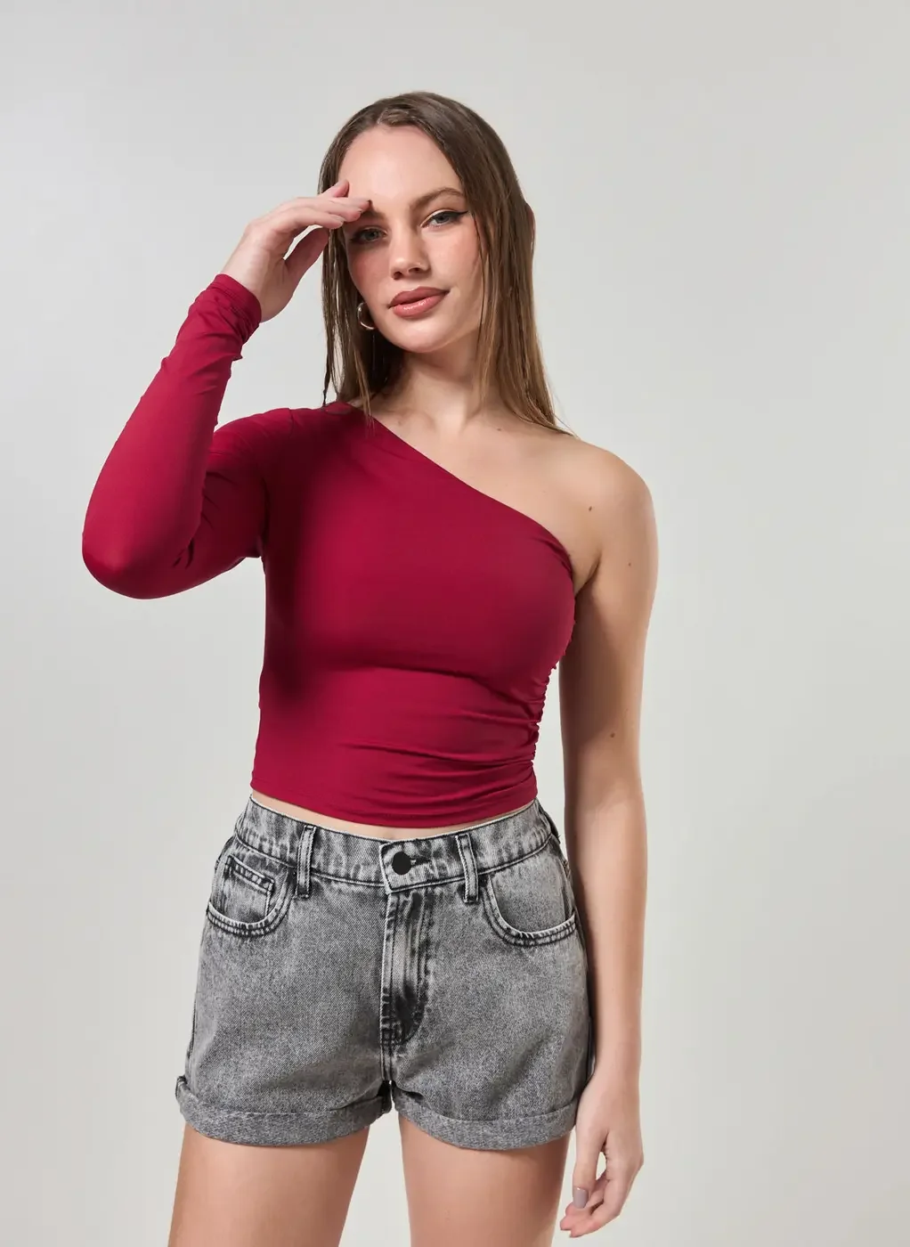 Blusa Manga Única Em Poliamida