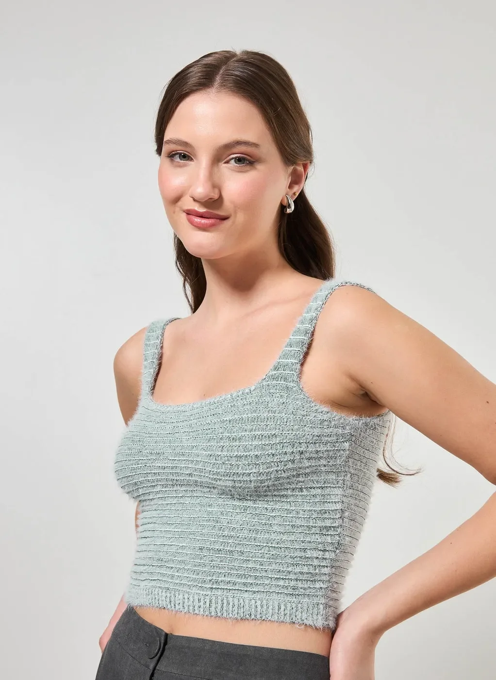 Cropped Em Tricô Pelinho Verde Água