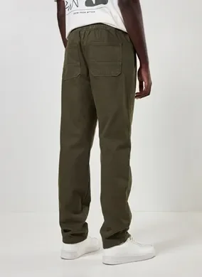 Calça Em Sarja Verde Militar Com Amarração