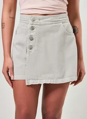 Short Saia Em Sarja Cinza