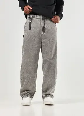 Calça Baggy Jeans Com Chaveiro