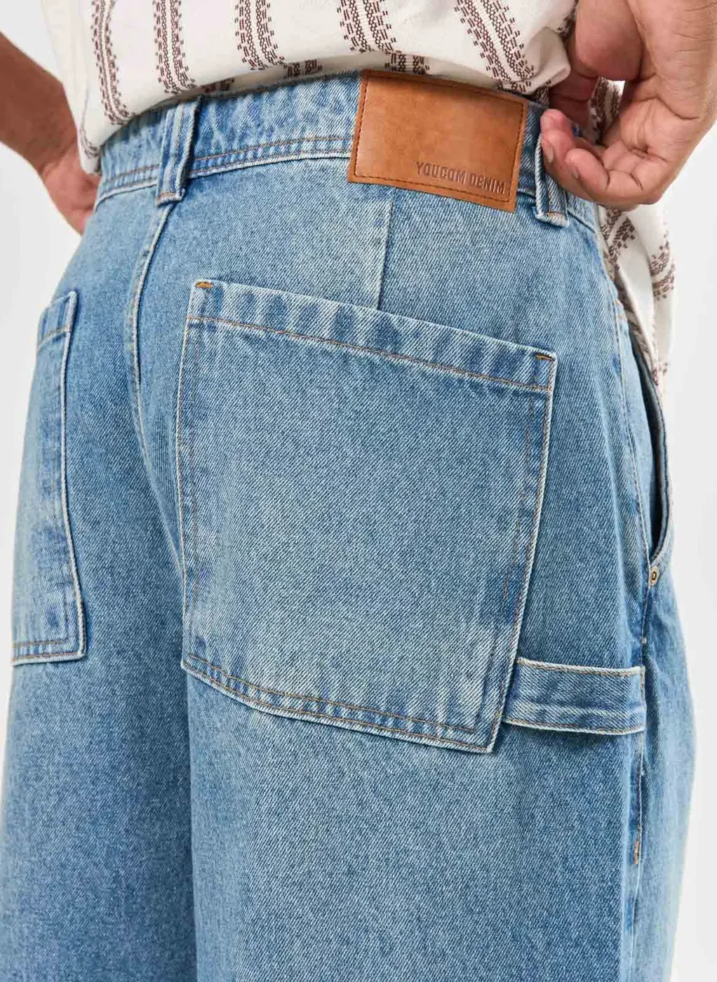 Calça Baggy Jeans Com Chaveiro