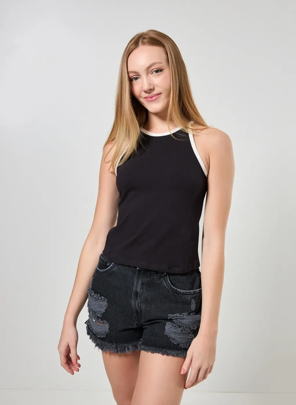 Blusa Halter Detalhe Contrastante