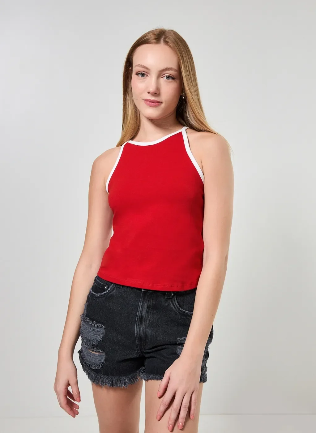 Blusa Halter Detalhe Contrastante