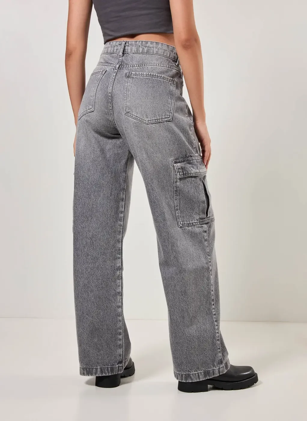 Calça Wide Leg Jeans Cargo