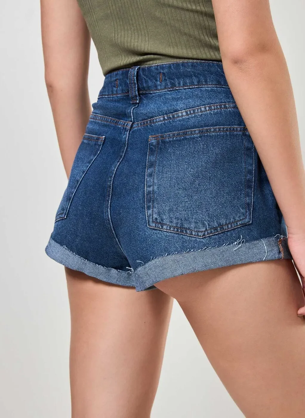 Short Jeans Hot Pants Barra Dobrada