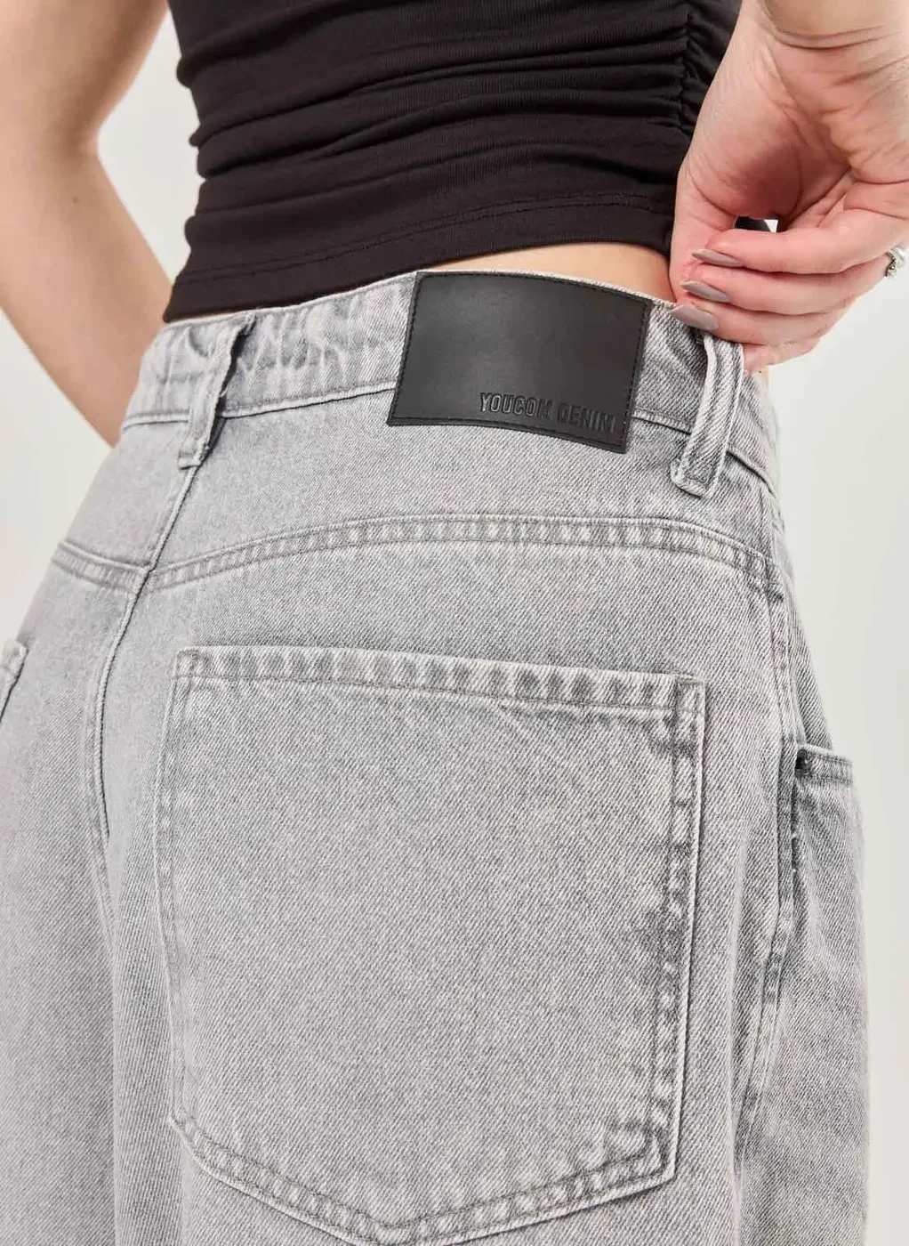 Calça Jeans Wide Leg Ampla Cintura Baixa