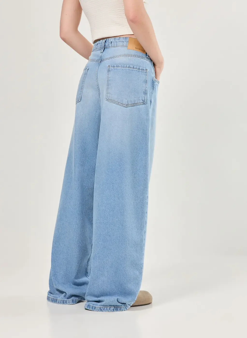 Calça Jeans Wide Leg Ampla Cintura Baixa