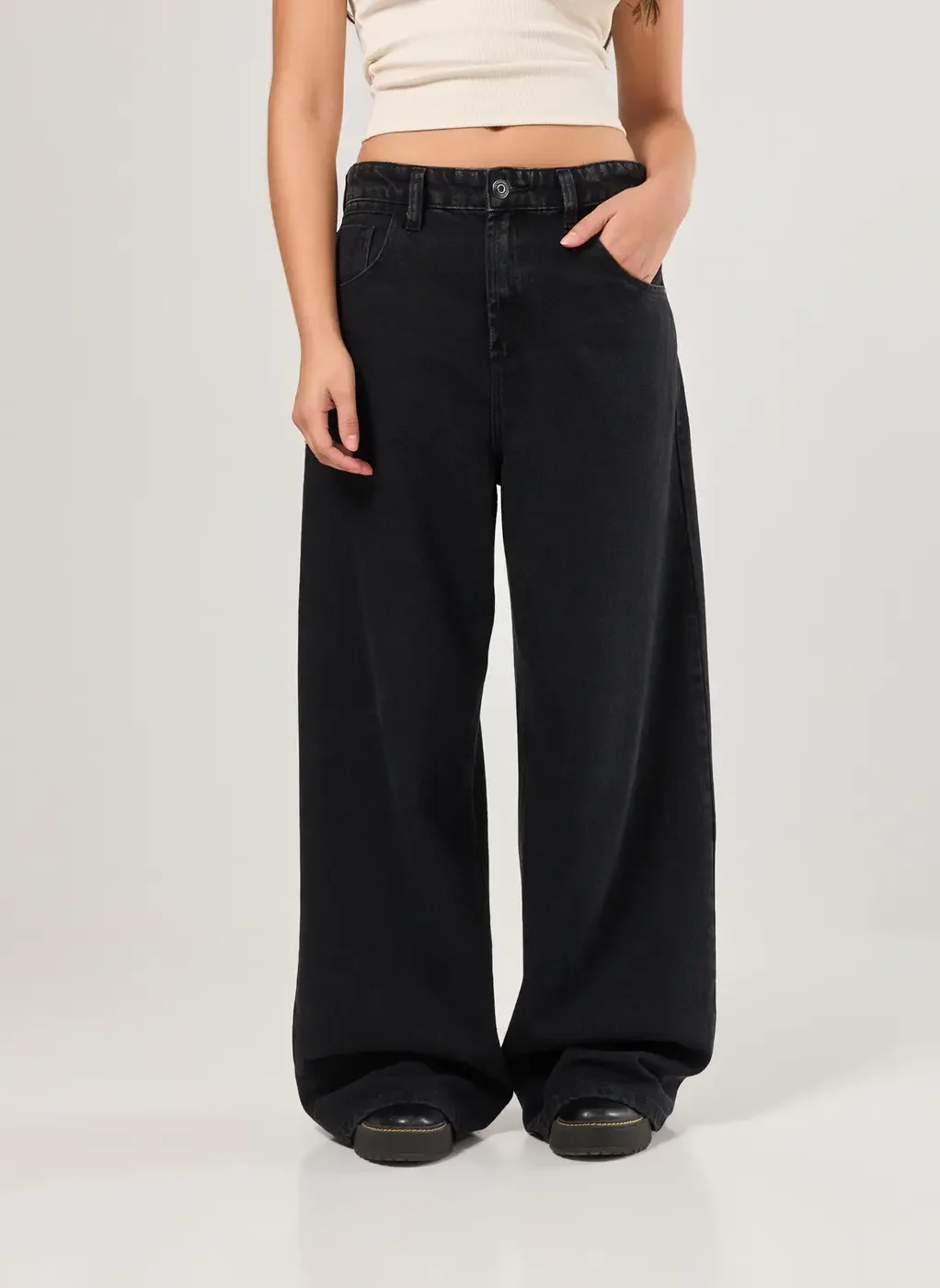 Calça Jeans Wide Leg Ampla Cintura Baixa