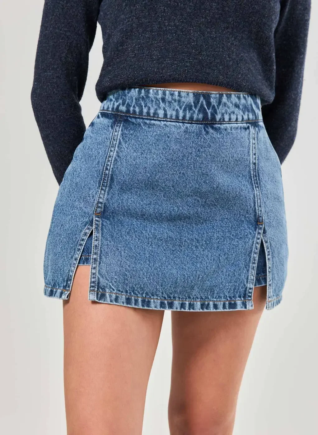 Short Saia Jeans Com Fendas