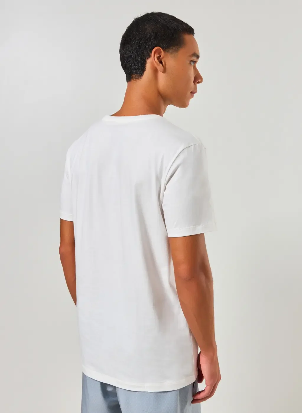 Camiseta Off-White Estampa Preta