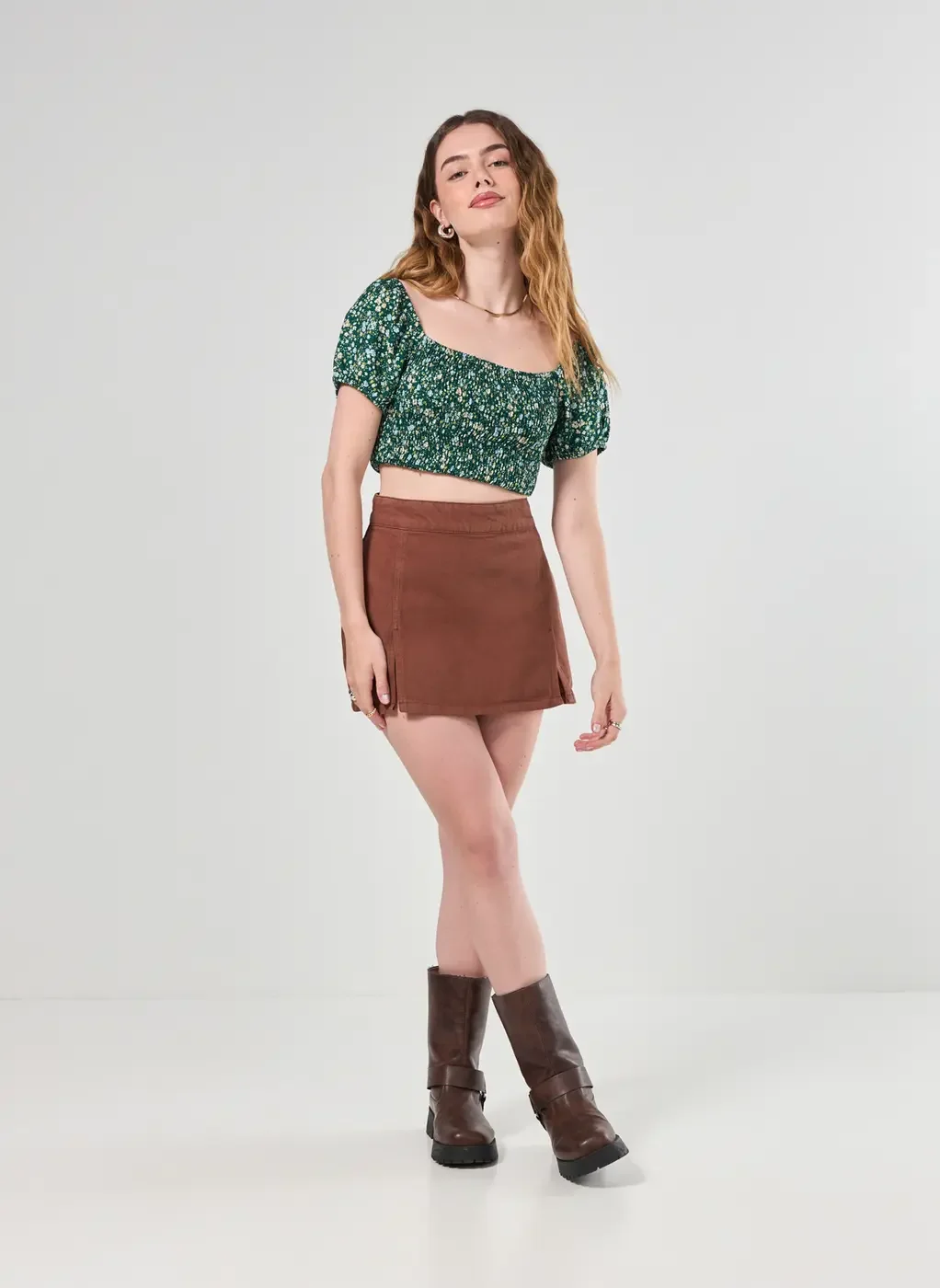 Short Saia Sarja Com Fendas