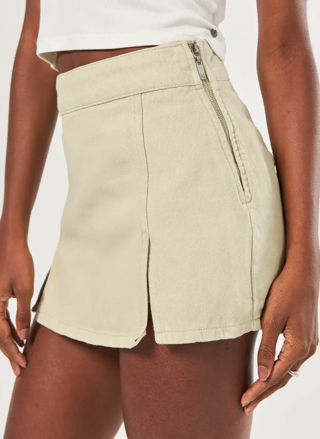 Short Saia Sarja Com Fendas