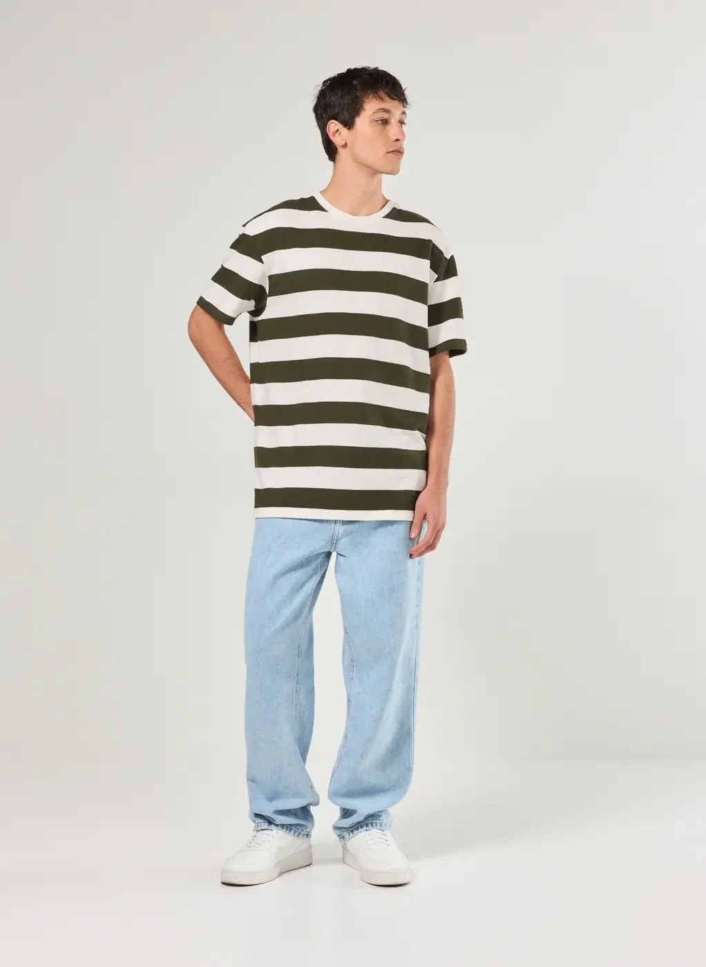 Camiseta Box Listrada Atoalhada