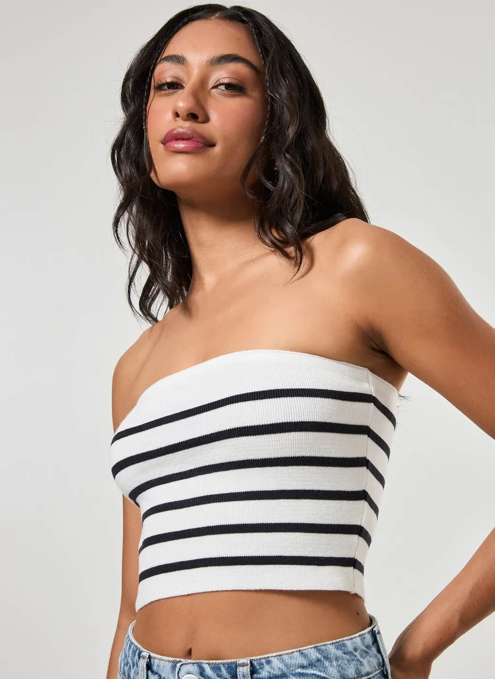 Blusa Tube Top Listrada Em Tricô