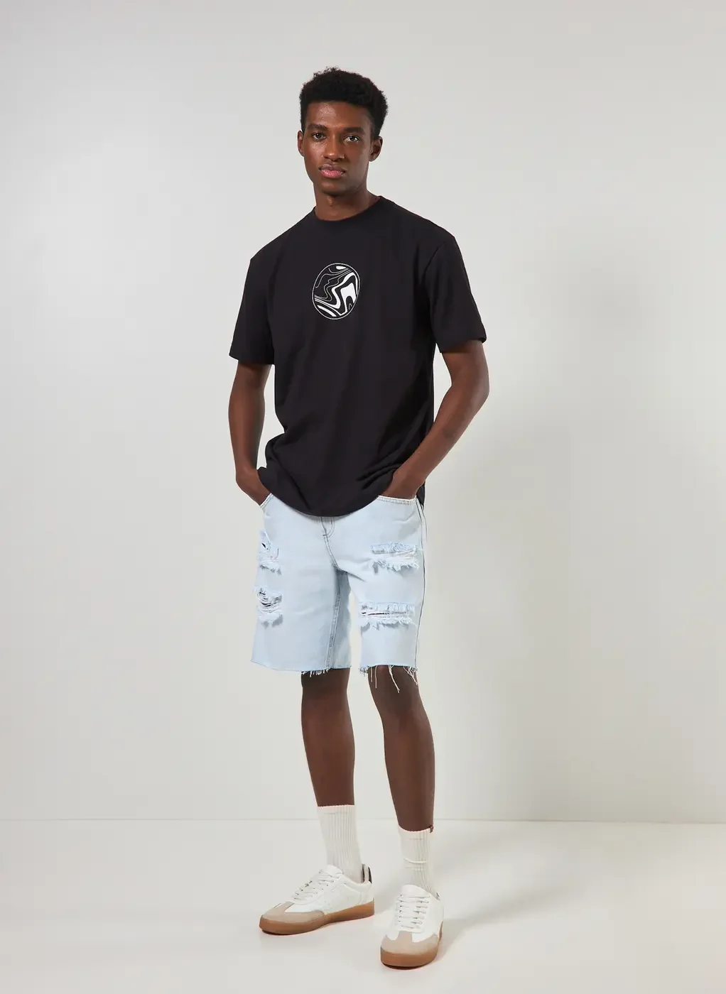 Bermuda Destroyed Em Jeans Claro