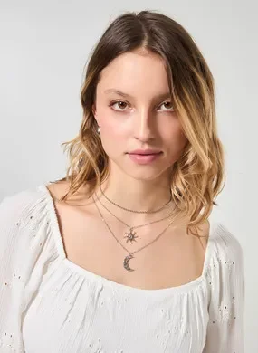 Conjunto Colares Prateados Sol E Lua