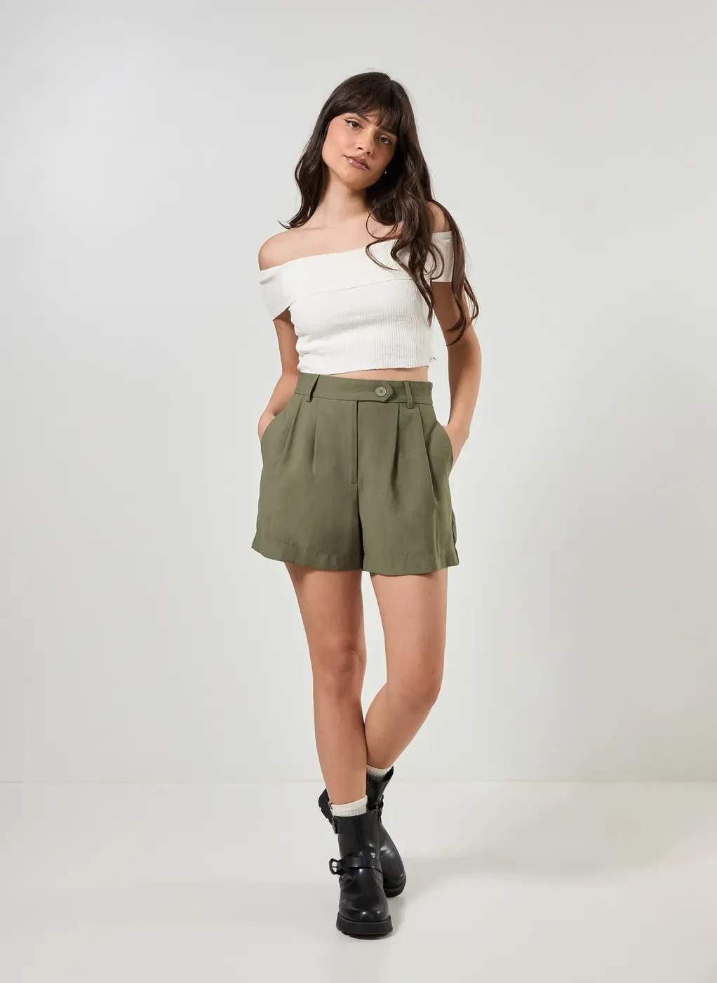 Cropped Off-White Ombro A Ombro Canelado