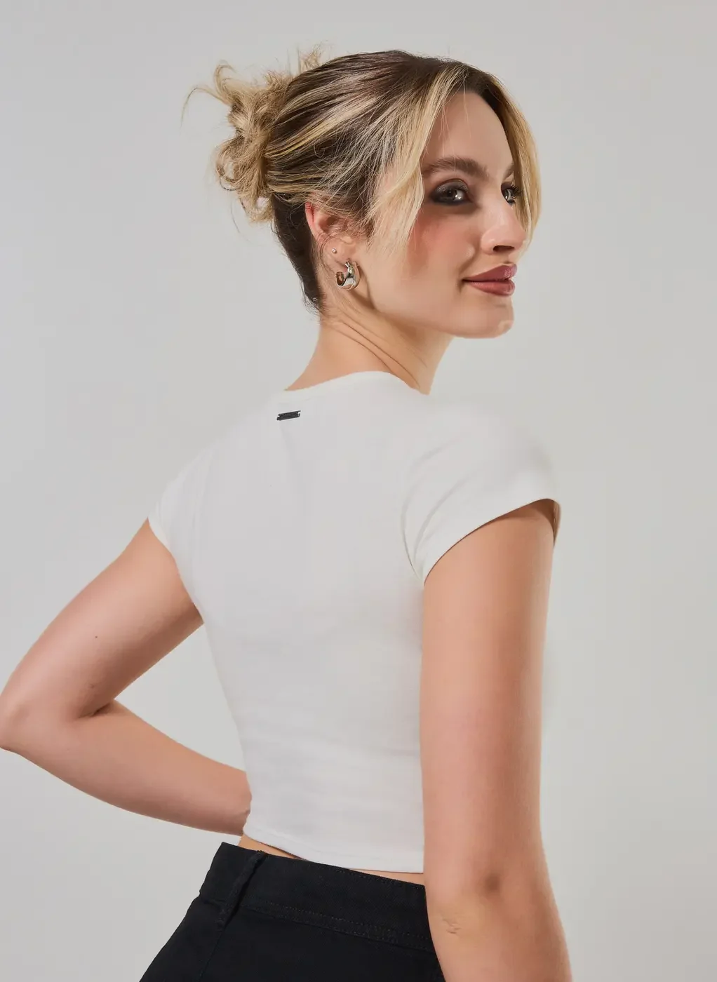 Blusa Off-White Paris Com Amarração