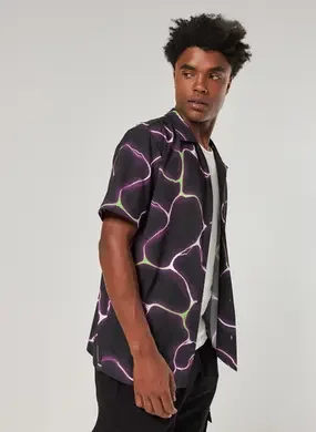 Camisa Preta Estampa Cyber