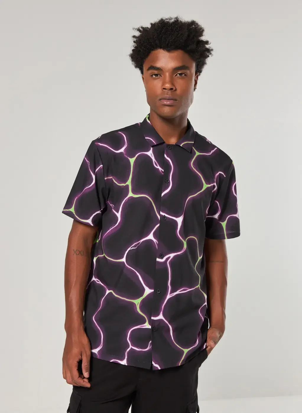 Camisa Box Estampa Cyber