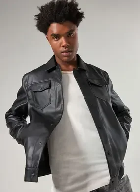 Jaqueta Estilo Camisa Poliuretano Preto
