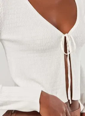 Blusa Manga Longa Branca Com Lacinho