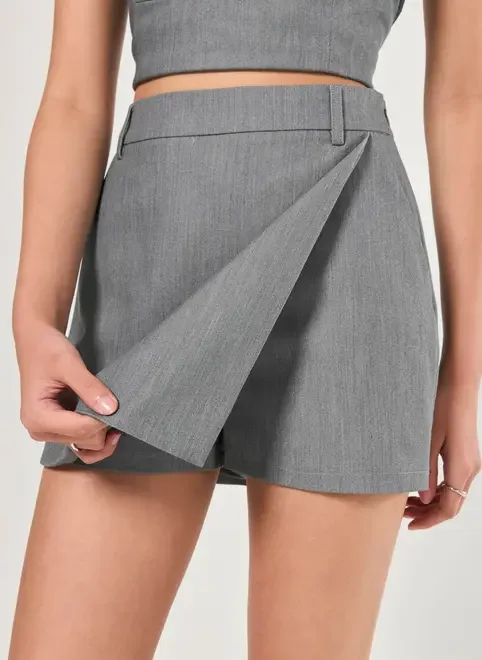 Short Saia Alfaiataria Cinza